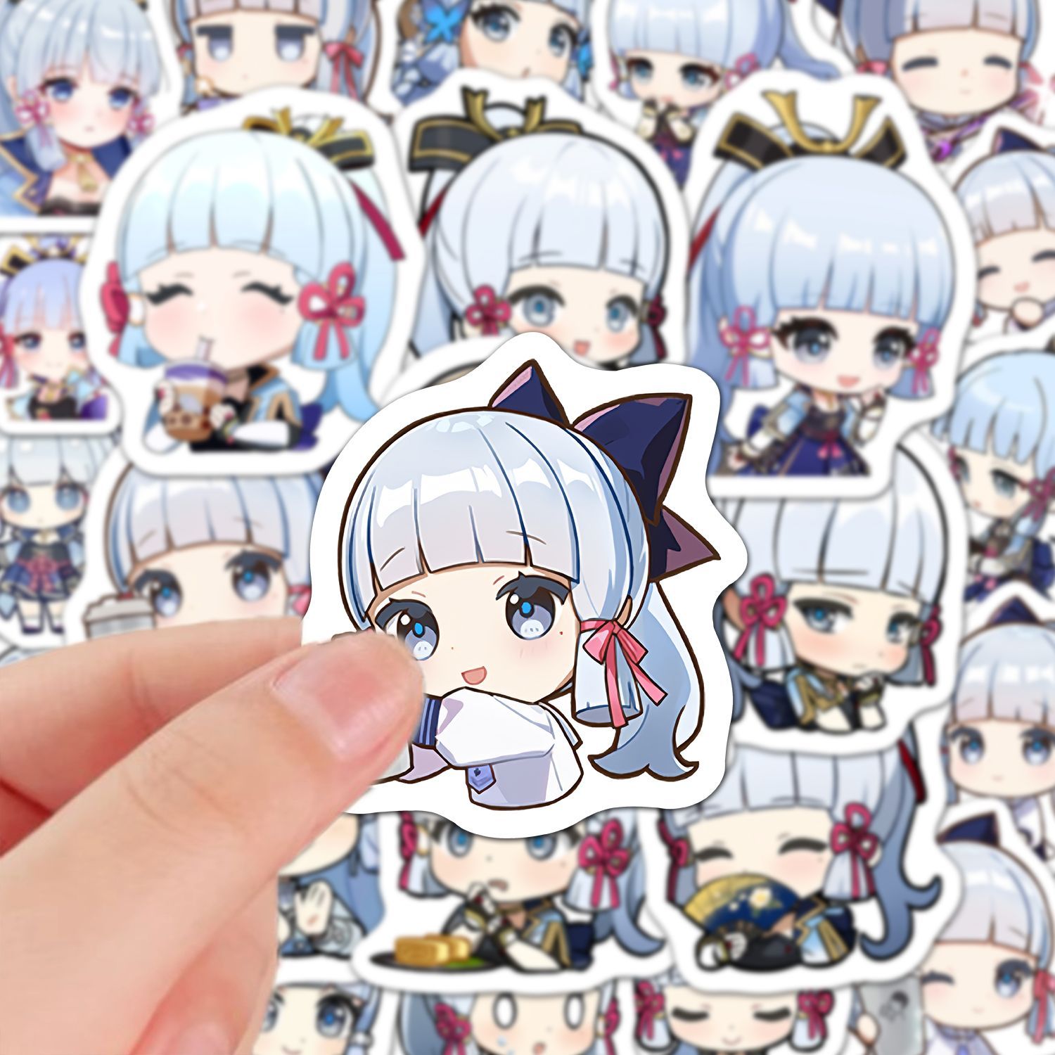 Kamisato Ayaka 60 Adet Genshin - Accessories Laptop incelemesi ve fiyatı